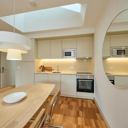 Viva Ildefonso Serviced Apartment Porto