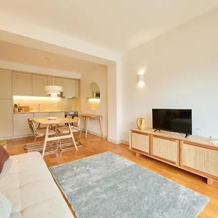 Viva Ildefonso Serviced Apartment Porto